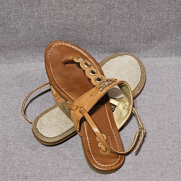 GBG Sandles - Picture 4 of 4